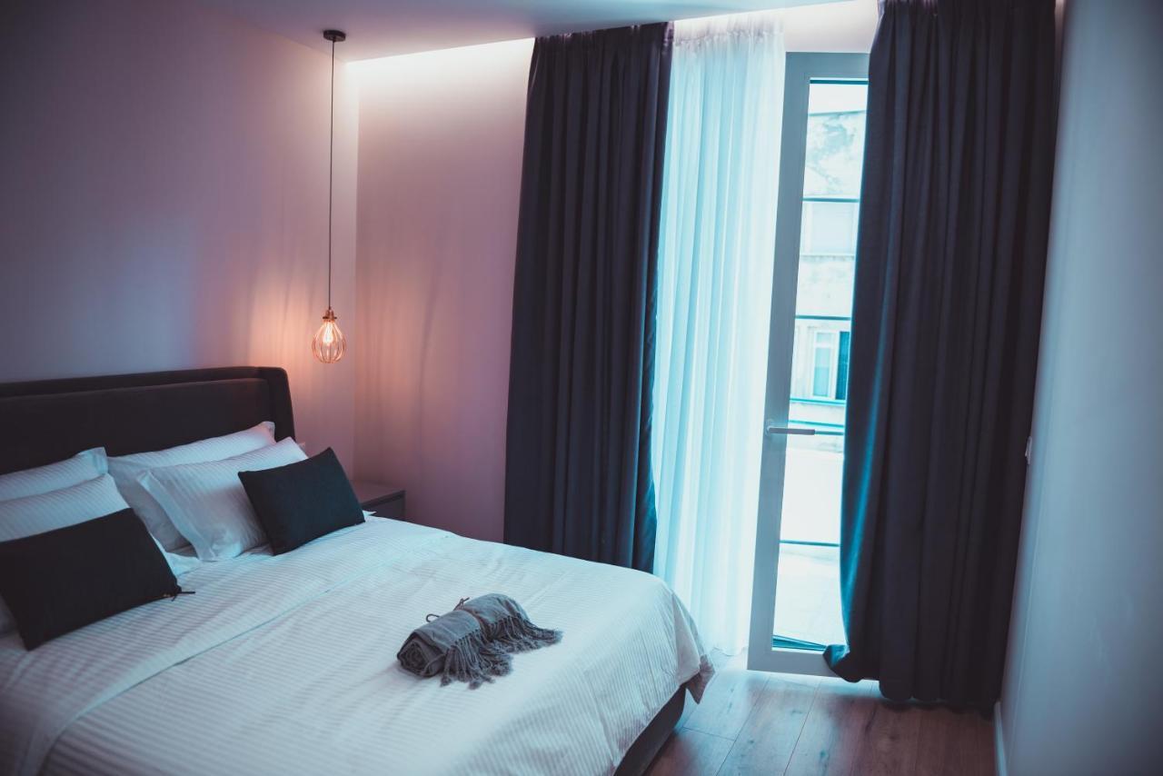 Tam Skanderbeg Square City Center Apartment No2 Tirana Exterior foto