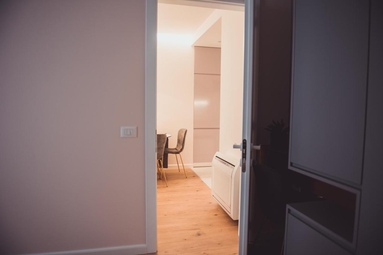 Tam Skanderbeg Square City Center Apartment No2 Tirana Exterior foto